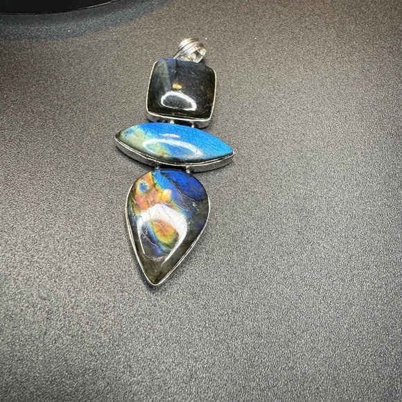 Fiery Labradorite 925 Silver Plated Pendant - Picture 1 of 6
